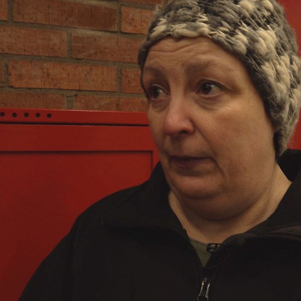 Malin är hemlös och fast på lågtröskelboendet Skarnäcksgården