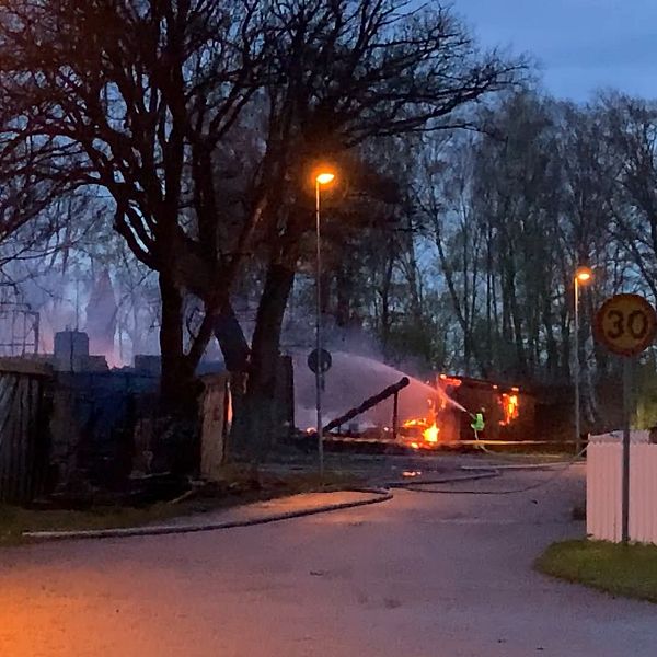 Bild på brand i äventyrslandet i Halmstad