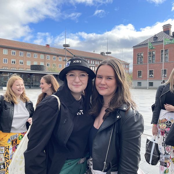 Jasmin Forsten och Emilia Blom