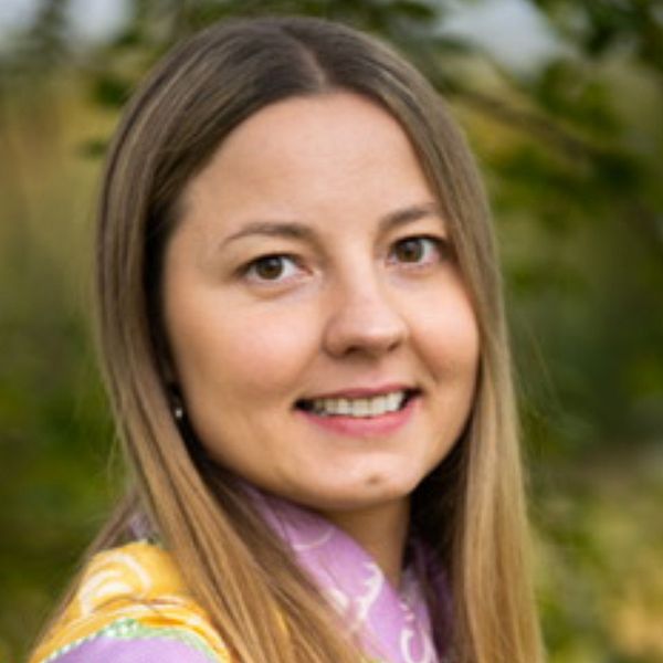 Hanne-Sofie Suongir