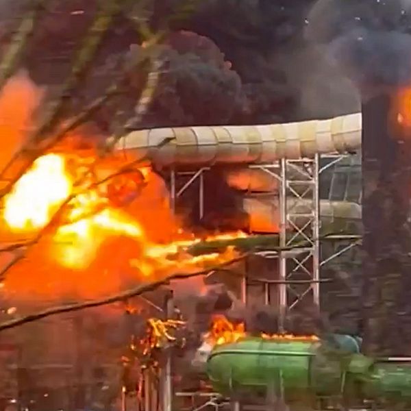 Vattenparken Oceana exploderar