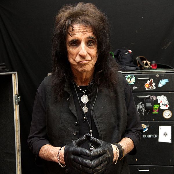 Alice Cooper.