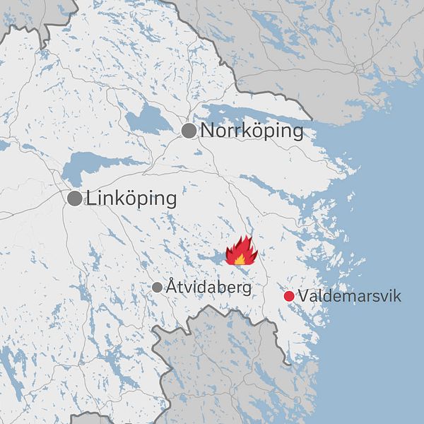 Skogsbrand på Rotviksholmen i sjön Yxningen