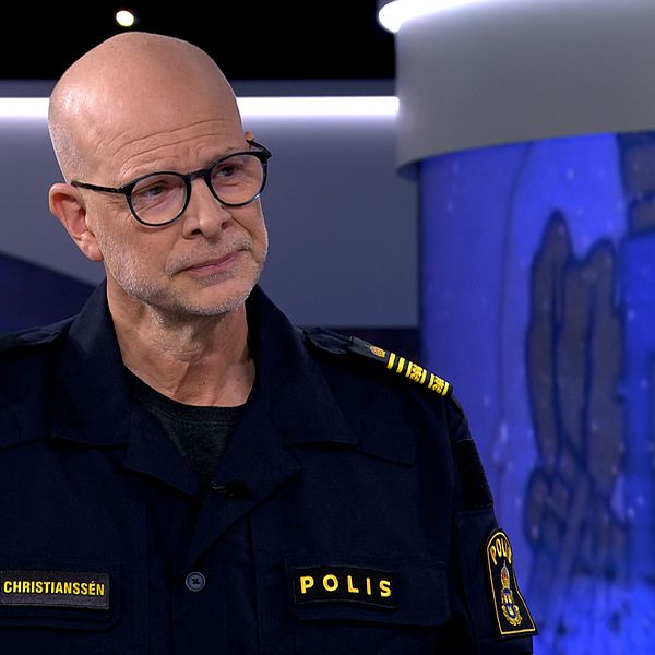 Polis