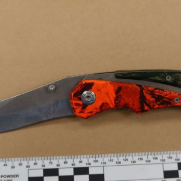 Kniv.