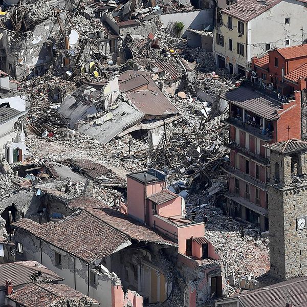 Bild över förödelsen i Amatrice.