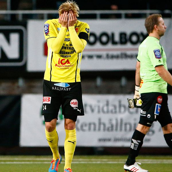 Mattias Håkansson deppar efter en allsvensk förlust mot Åtvidabergs FF 2014.