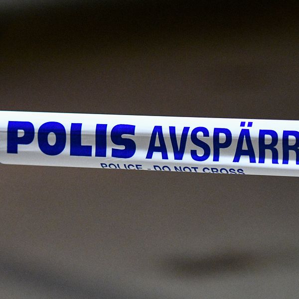 Polisband med texten POLIS AVSPÄRRAT.