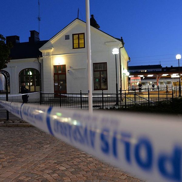 Tågstationen avspärrning