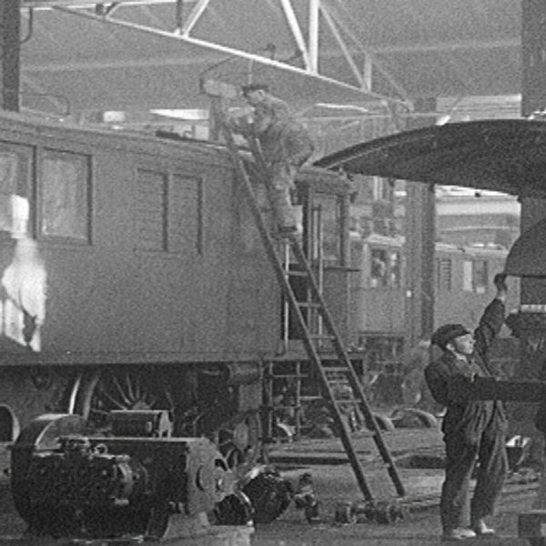 Lok byggs om i CV:s verkstäder i Örebro 1926.
