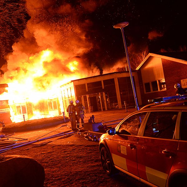 Sandsbro skola i Växjö i brand.