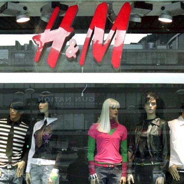 H & M sätter press på andra klädinköpare i Bangladesh.