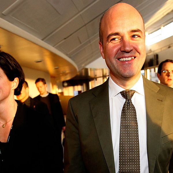 Anna Kinberg Batra med Moderaternas dåvarande partiledare Fredrik Reinfeldt.