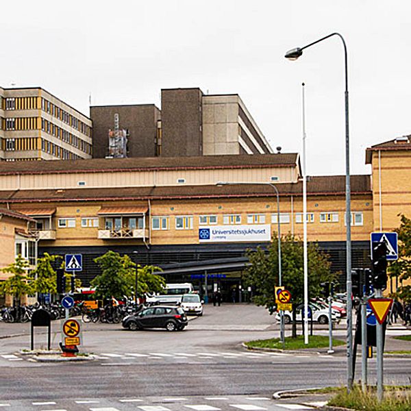 Universitetssjukhusets södra entré.