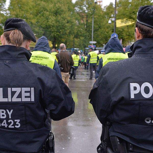 Tyska poliser på plats under Oktoberfest i München.