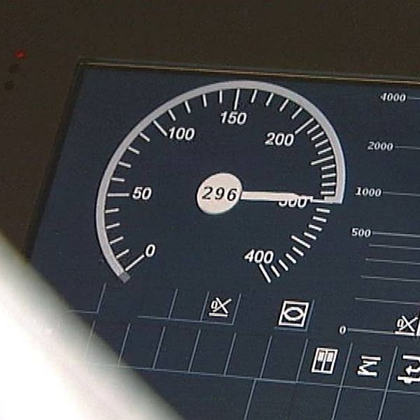 Hastighetsmätare i ett höghastighetståg