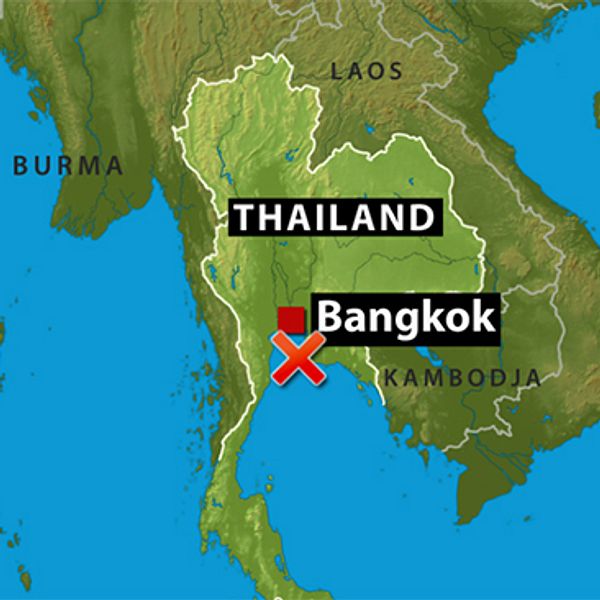 Färjan sjönk mellan turistorten Pattaya och ön Ko Lan.