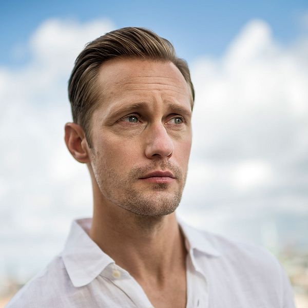 Alexander Skarsgård.