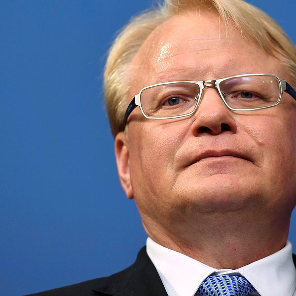 Försvarsminister Peter Hultqvist (S).