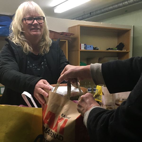 Intresset för att få en gratis matkasse har aldrig varit så stort som nu, berättar Katarina Borgemo på Kalmar stadsmission.