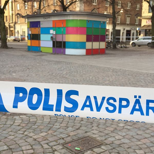 Polisavspärrning på Järntorget i Örebro.