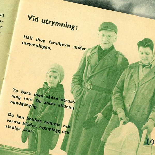 I den gamla broschyren ”Om kriget kommer” från 1961 fick allmänheten om hur de skulle agera vid ett krig.