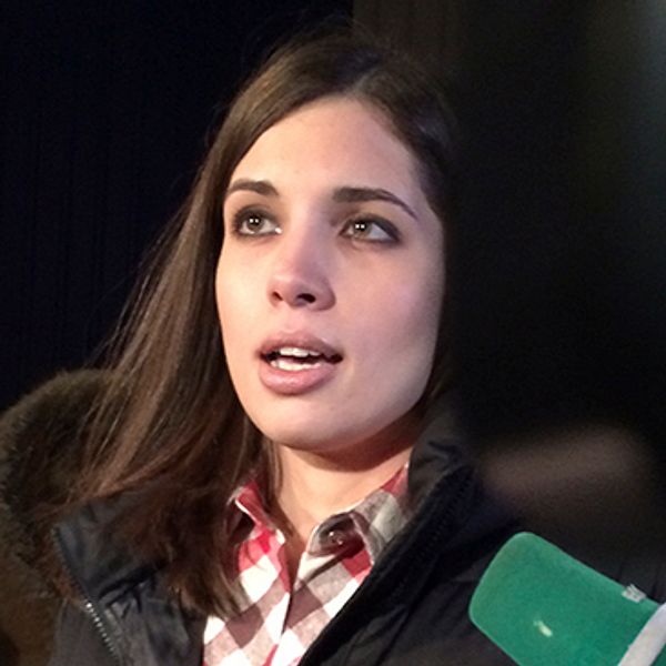 Nadezjda Tolokonnikova tycker att fångar har rätt att läsa.