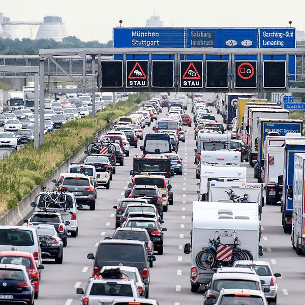 Enorma köer på moptorvägen utanför München