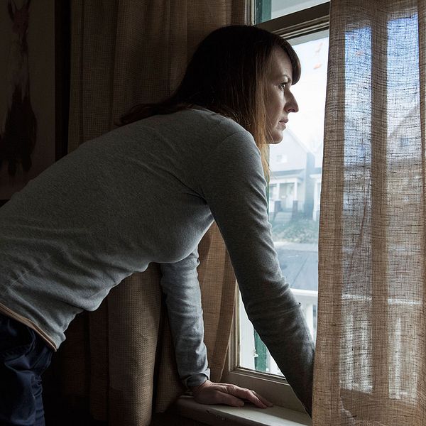 This image released by Netflix shows Rosemarie Dewitt in an episode of ”Black Mirror,” directed by Jodie Foster. Season four of ”Black Mirror,” will be available for streaming on Netflix starting Dec. 29. (Christos Kalohoridis/Netflix via AP)