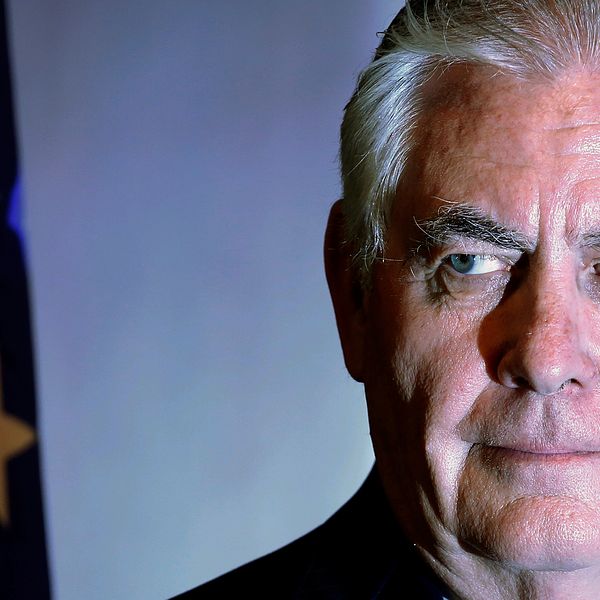 USA:s utrikesminister Rex Tillerson får sparken.