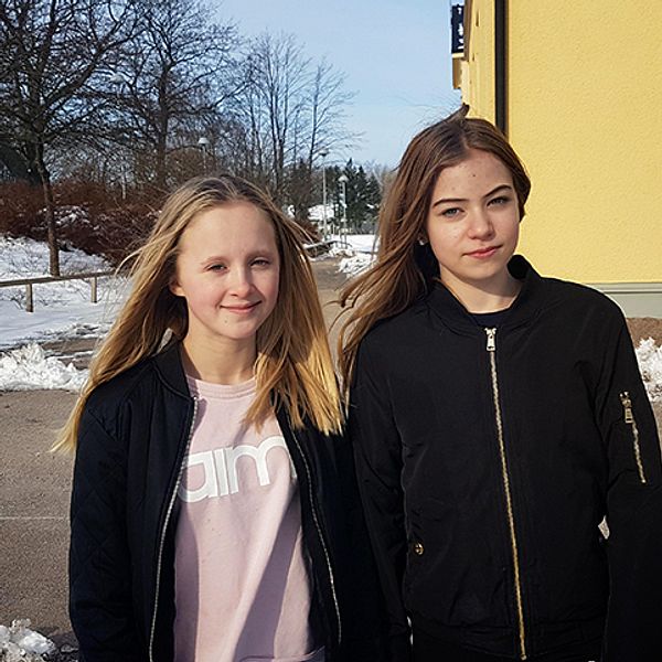 Maja Höjman och Nova Olsen går i årskurs fem på Stenstorpsskolan.
