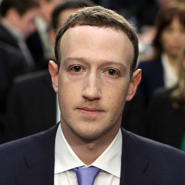 Facebooks vd Mark Zuckerberg frågas ut i USA:s senat.