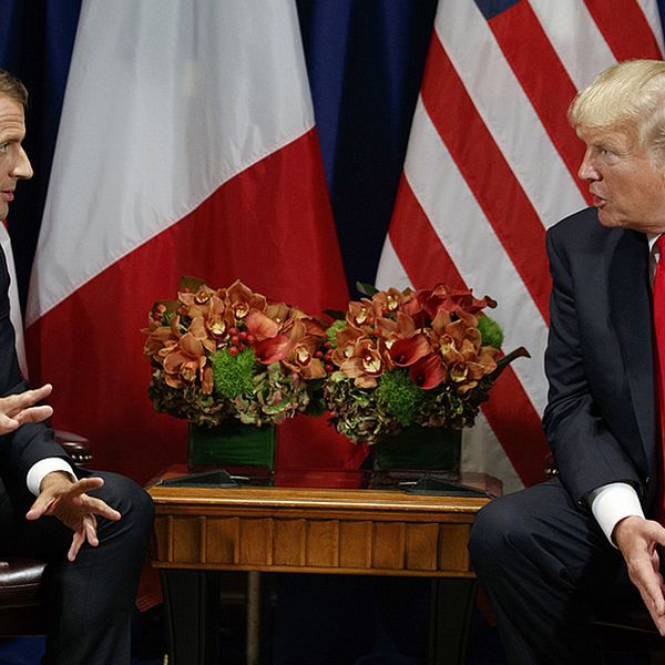 Frankrikes president Macron samtalar med president Trump vid ett möte i september 2017.