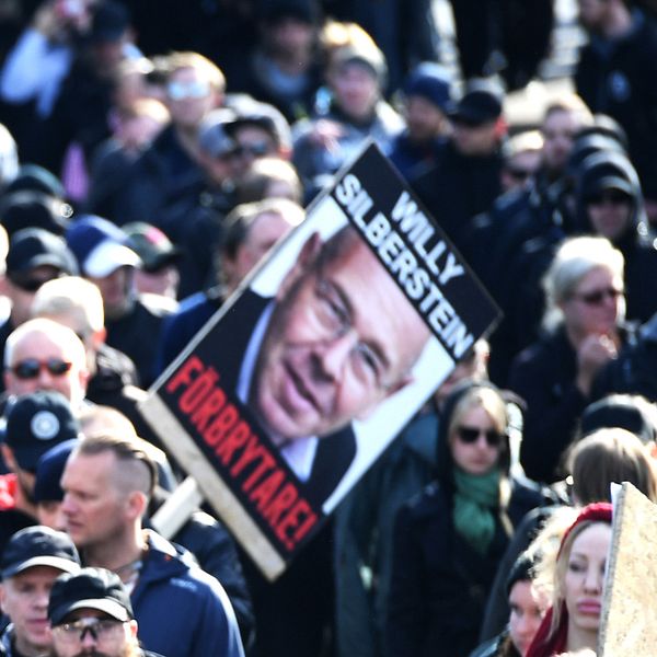 Bild på plakat från NMR:s demonstration i Göteborg