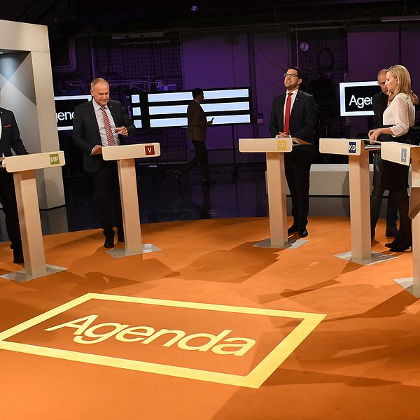 Stefan Löfven (S), Gustav Fridolin (MP), Jonas Sjöstedt (V), Jimmie Åkesson (SD), Ebba Busch Thor (KD), Jan Björklund (L) och Annie Lööf (C) under höstens partiledardebatt.