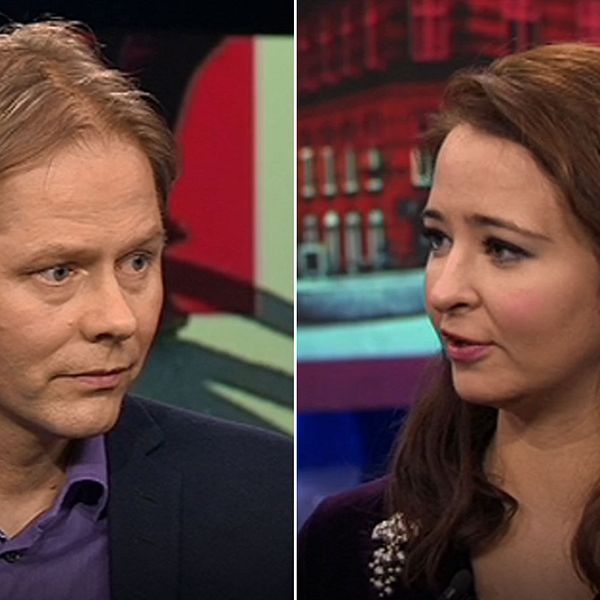 Anders Lindberg, politisk chefredaktör på Aftonbladet och Alice Teodorescu, chef för ledarsidan på Göteborgs-Posten menar att både förvirring och politikerförakt kan uppstå när S och M har svängt snabbt i flera frågor.