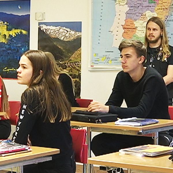 Albin Karlsson som går i 8:an på Kyrkebyskolan i Arvika har spanska som språkval