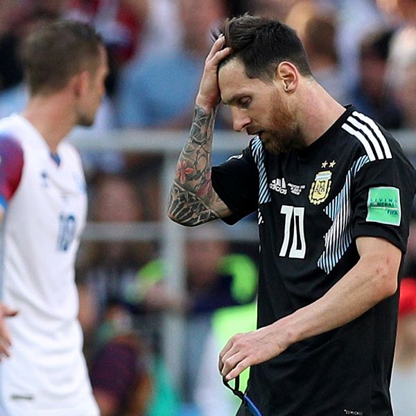 Poängtappet mot Island var tungt för Argentina och Leo Messi.