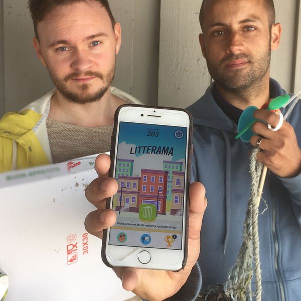 Johannes Barte är från Båstad och Calle Stödberg från Halmstad. Deras nya gratisapp heter Litterama.