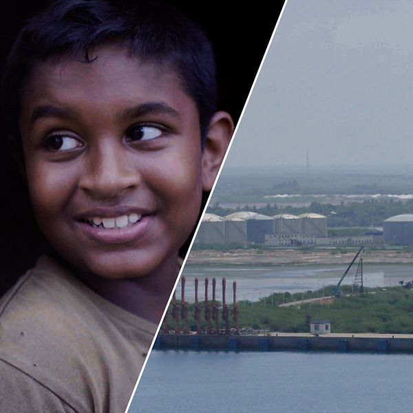 Pojke i Sri Lanka och stor hamn.