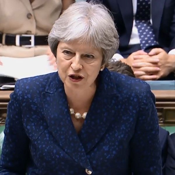 Storbritanniens premiärminister Theresa May talar i parlamentet.
