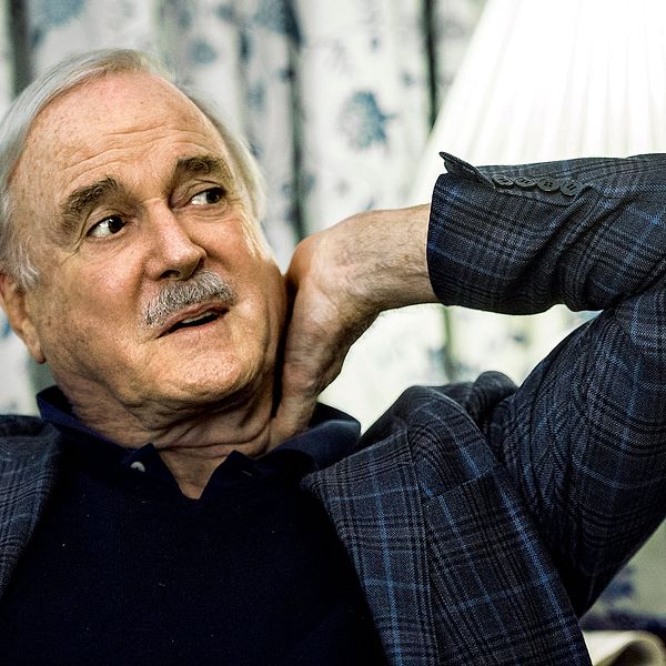 78-årige John Cleese lämnar Storbritannien för att bosätta sig i  Saint Kitts och Nevis, i Västindien.