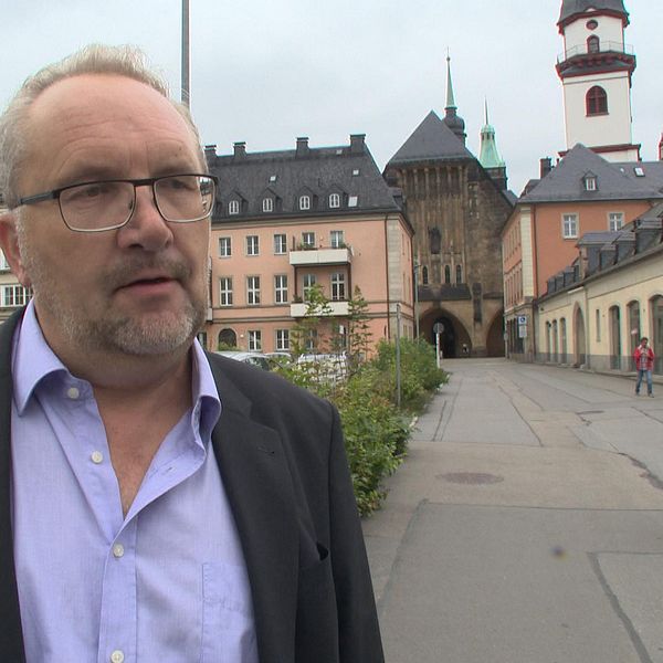 Jens Reuter deltog i demonstrationerna i Chemnitz för att visa att han tycker att asylsökande kriminella ska utvisas ur Tyskland.