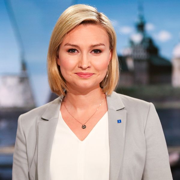 Kristdemokraternas partiledare Ebba Busch Thor (KD) under en paus i TV4:s partiledarutfrågning på måndagen.
