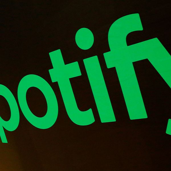 Musikjätten Spotify stäms för bland annat diskriminering