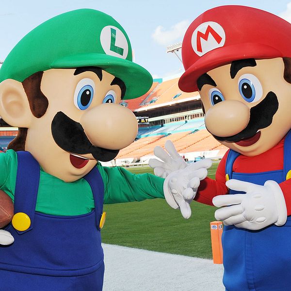 TV-spelsfigurerna Mario and Luigi.