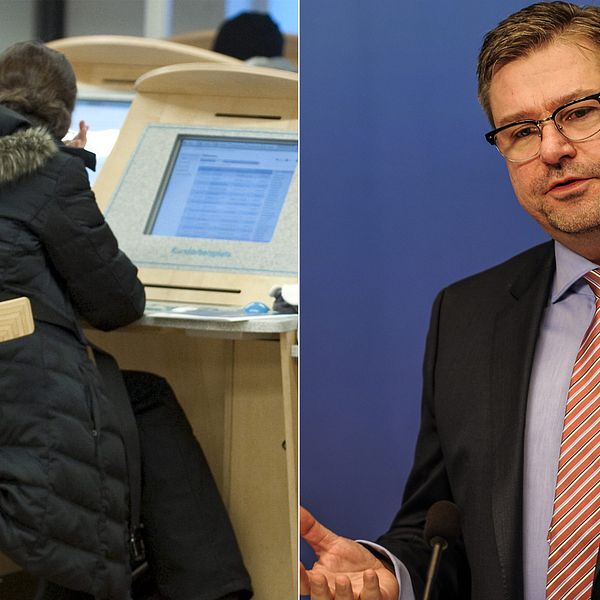 Arbetssökande till vänster, Arbetsförmedlingens generaldirektör, Mikael Sjöberg, till höger. Arkivbilder.