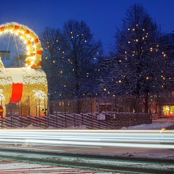 Gävlebocken i vinterskrud.