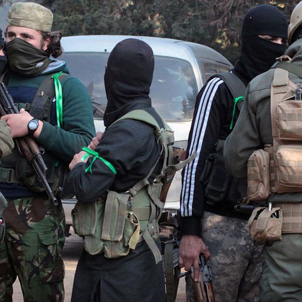Milismän kopplade till HTS i Idlib-provinsen