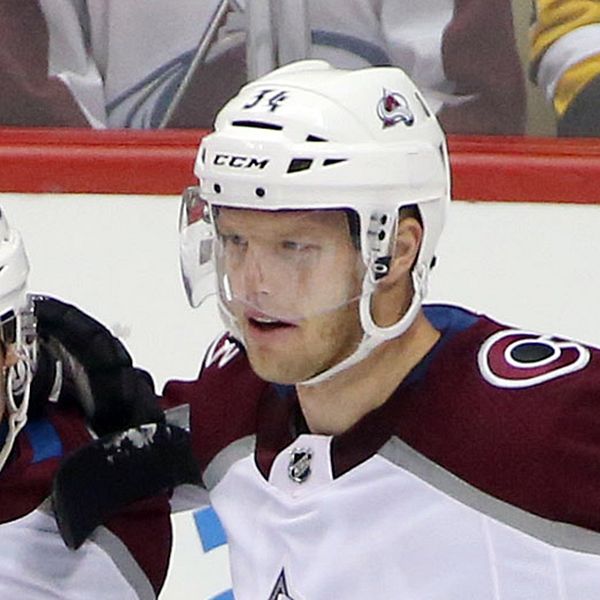 Carl Söderbergs tre poäng räckte inte till seger mot New York Islanders.